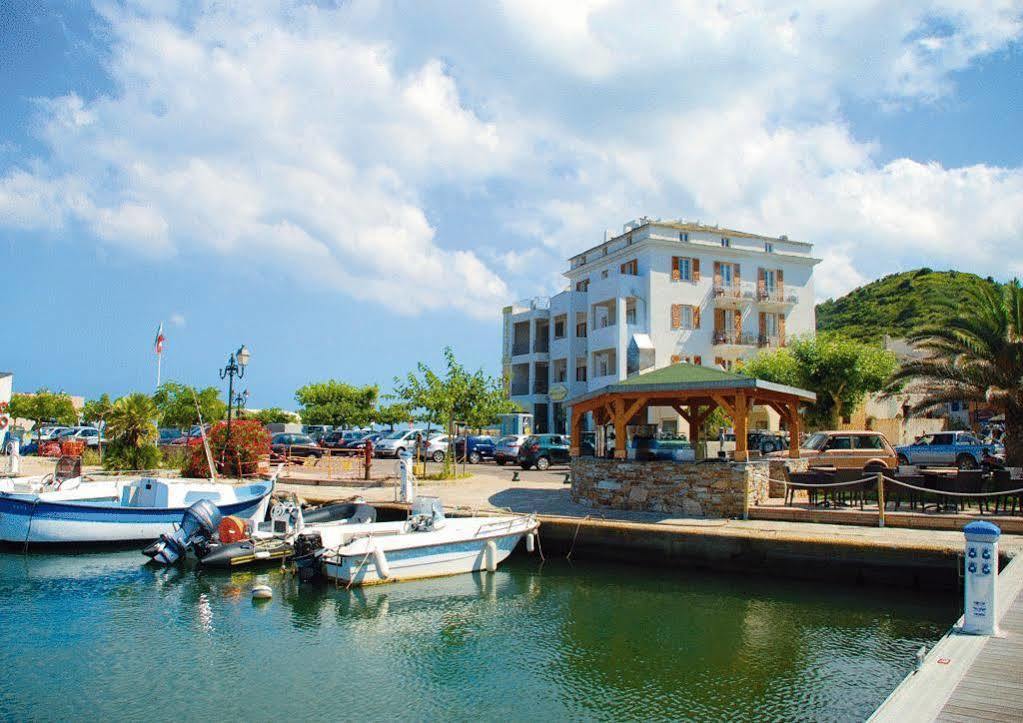 Marina D'Oro Hotell Macinaggio  Exteriör bild